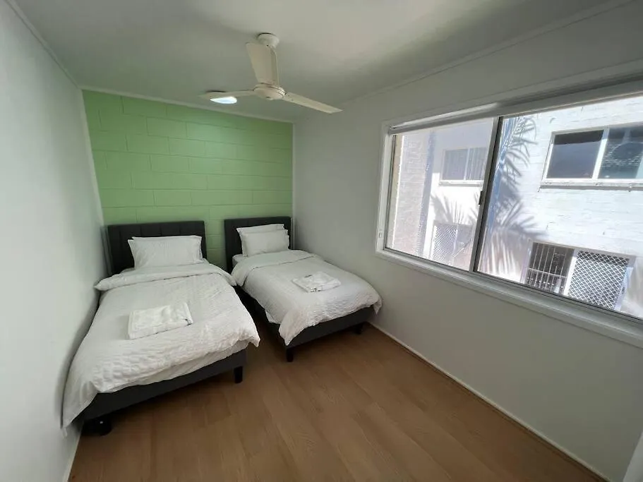 Samuel Grove Apartment Gold Coast Australia
